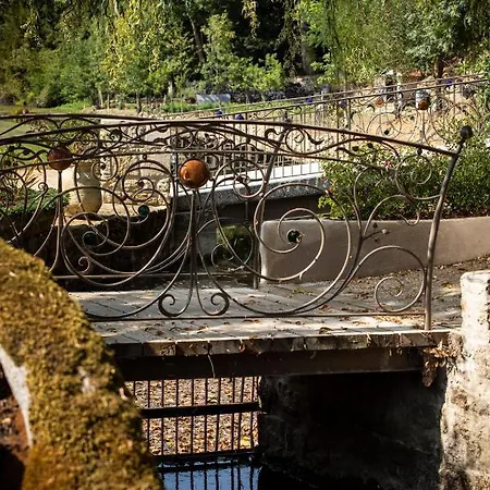 D'hotes Le Moulin D'ane نيورْ